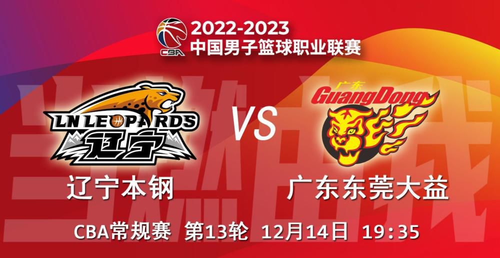 宏阔的历史中，既有大江大河，也有暗流涌动，共同汇就一个时代的景深
